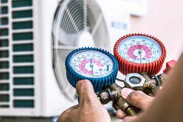 The Advantages of Ductless Split Systems for Efficient Indoor Comfor