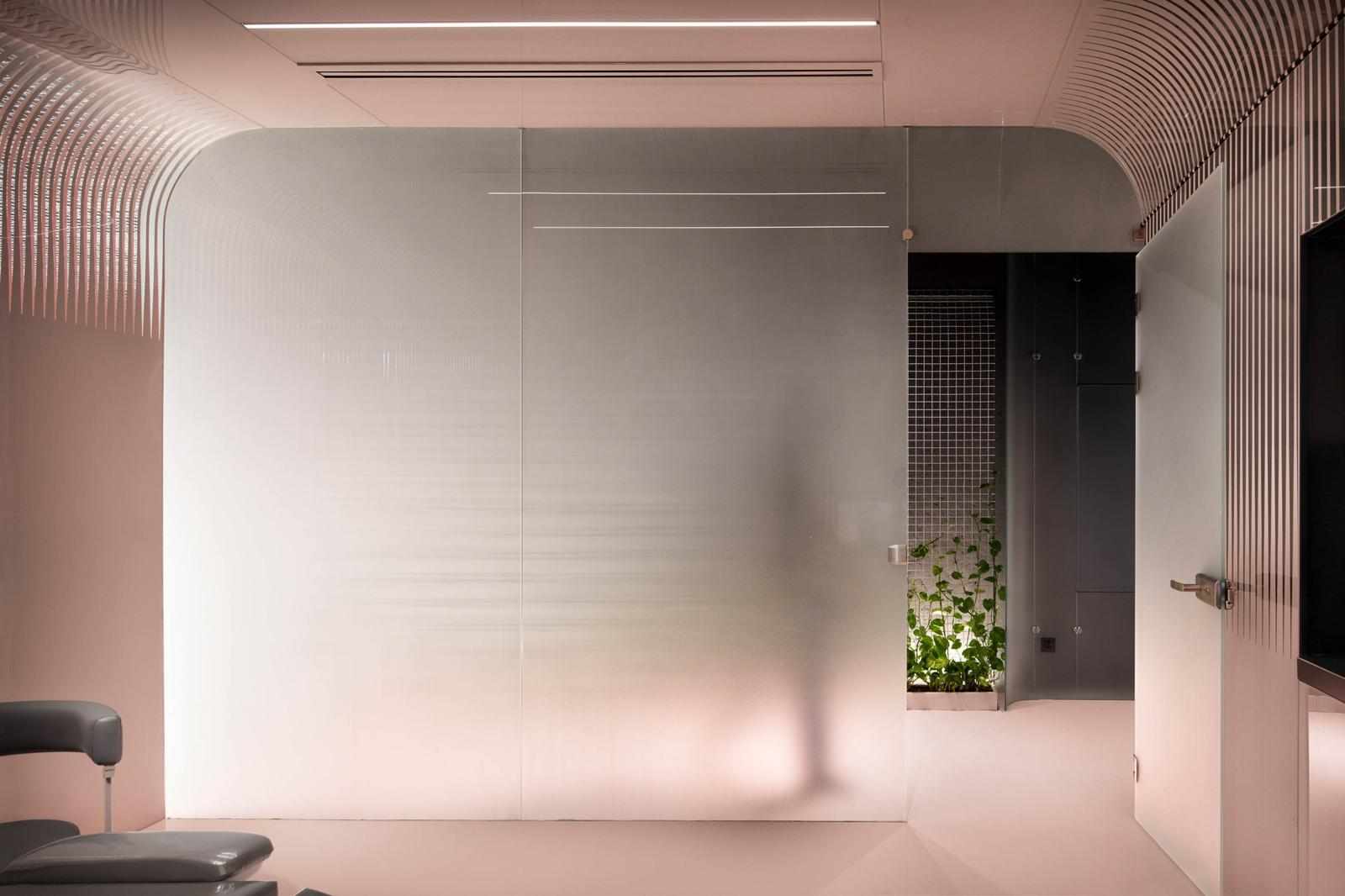 Interior vs. exterior photography—which matters more?