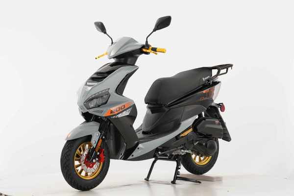 A Practical Guide to Buying Your First City Scooter or Moped
