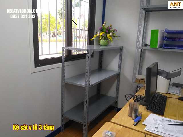 Kệ sắt v lỗ 3 tầng GIÁ RẺ, BỀN ĐẸP, Giao Nhanh