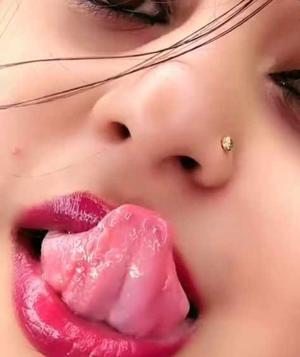 मेरी ट्रेवल सेक्स कहानी 1  💦🍌🩱👙🍆🥕🍑🍒🌵🍻🍷🥒🥵🫦👄🖕🍾⚠️🔞