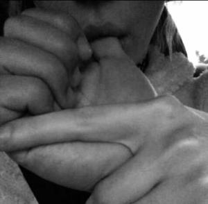 24 < आज आपकी छोटी चूत को नहीं चोदते… ठीक है?”  🥵🔞 >