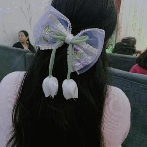 rishika_writezz logo