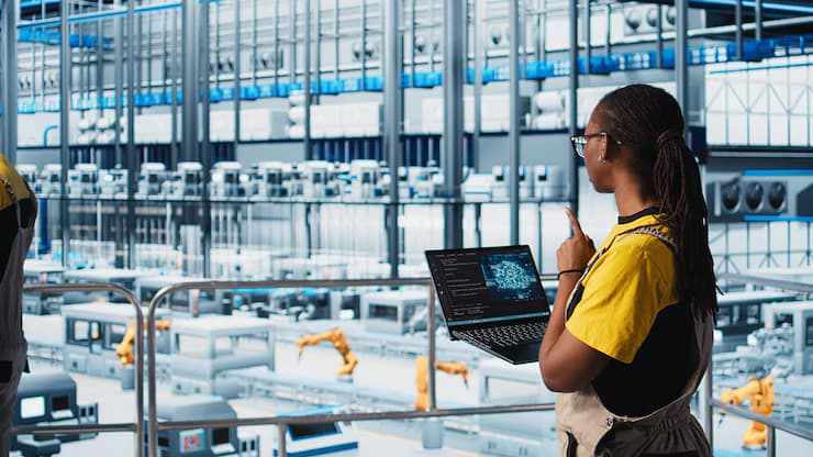 How IT Management Improves Productivity in Manufacturing