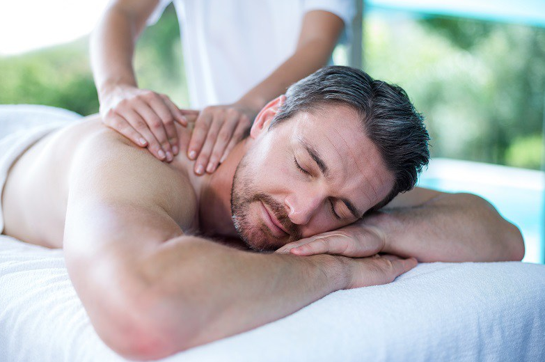 Book the Best Massage for Men at Home – From Your Trusted Salon