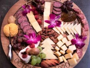 Best Wedding Caterer North Conway, Nh logo