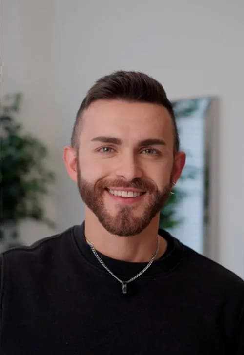 Patchy Beard? Discover Top Beard Transplant Options in Birmingham