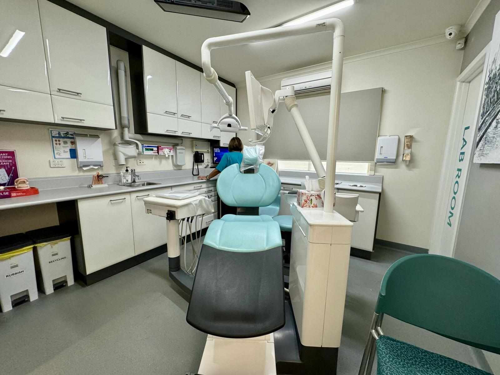 Cosmetic Dentistry: Simple Ways to Improve Your Smile and Confidence