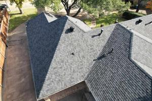 Roofing Contractor Richardson logo