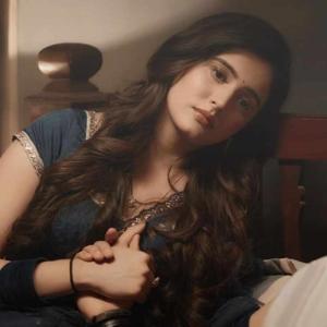 25. Hawas / 1 lakh rupees!!!