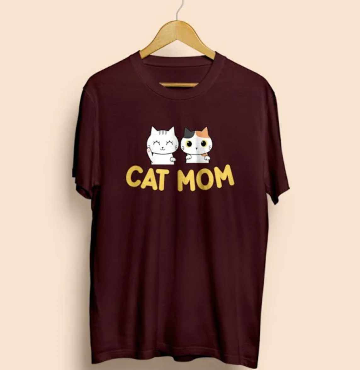 Cat Lover Apparel Sweatshirts: Cozy Crewnecks for Fall