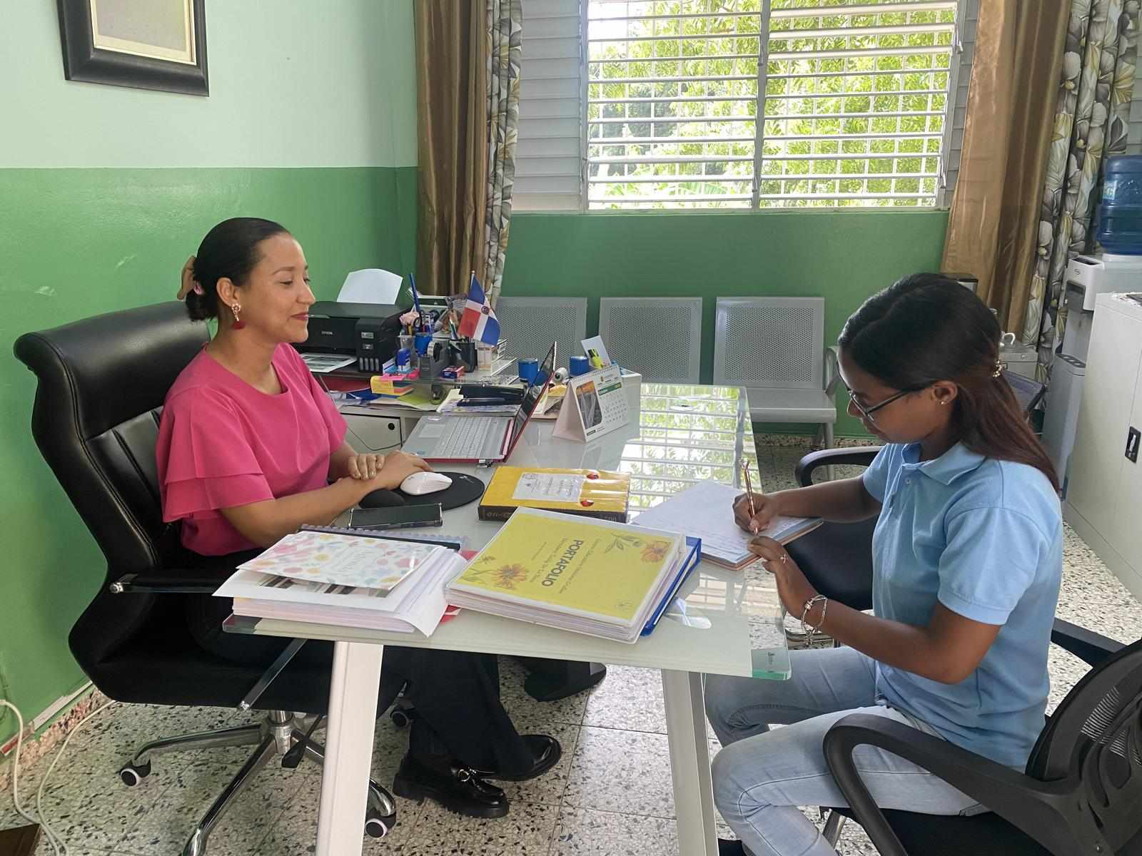 Conflictividad en el Centro educativo Onésimo Grullon, Cuero Duro, San Víctor