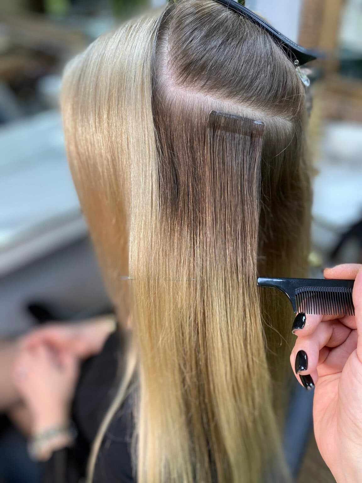 Why More People Are Choosing Tapes Hair Extensions