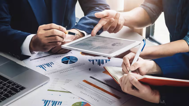 How to Get an Accurate Golden Visa Property Valuation in Dubai