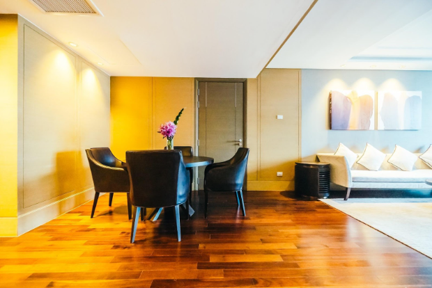 5 Types of Wooden Floor Tiles to Stylishly Enhance Your Home