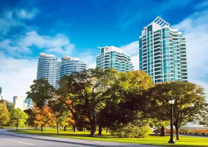 How to Find the Perfect Commercial Property for Your Business in Noida