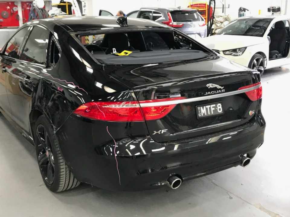 Keep Your Car and Truck Moving with Reliable Windscreen Solutions