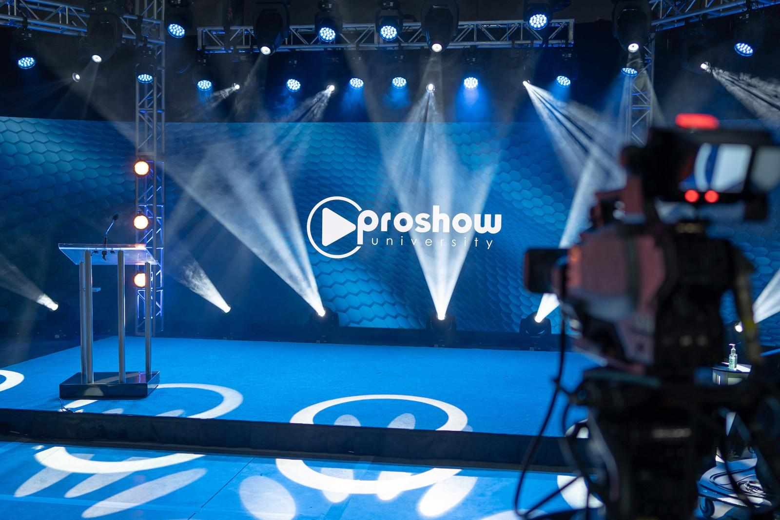 Tips to Choose the Right Audio-Visual Tools for Your Event