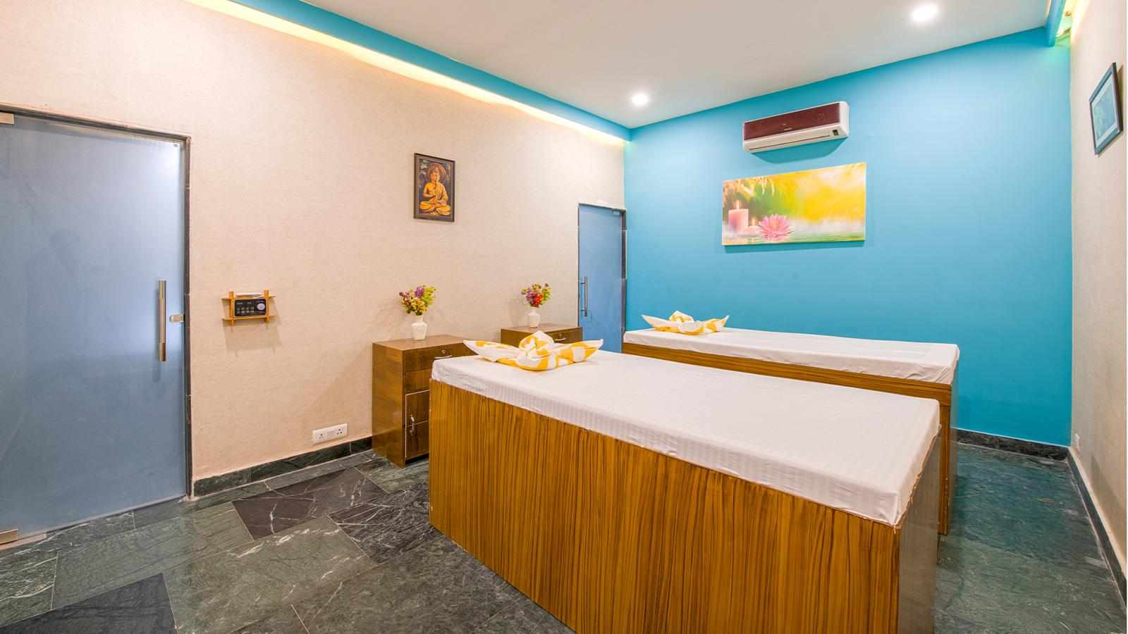 Unwind in Style: Tiaraa’s Spa Makes It a Standout Among 4 Star Hotels in Manali