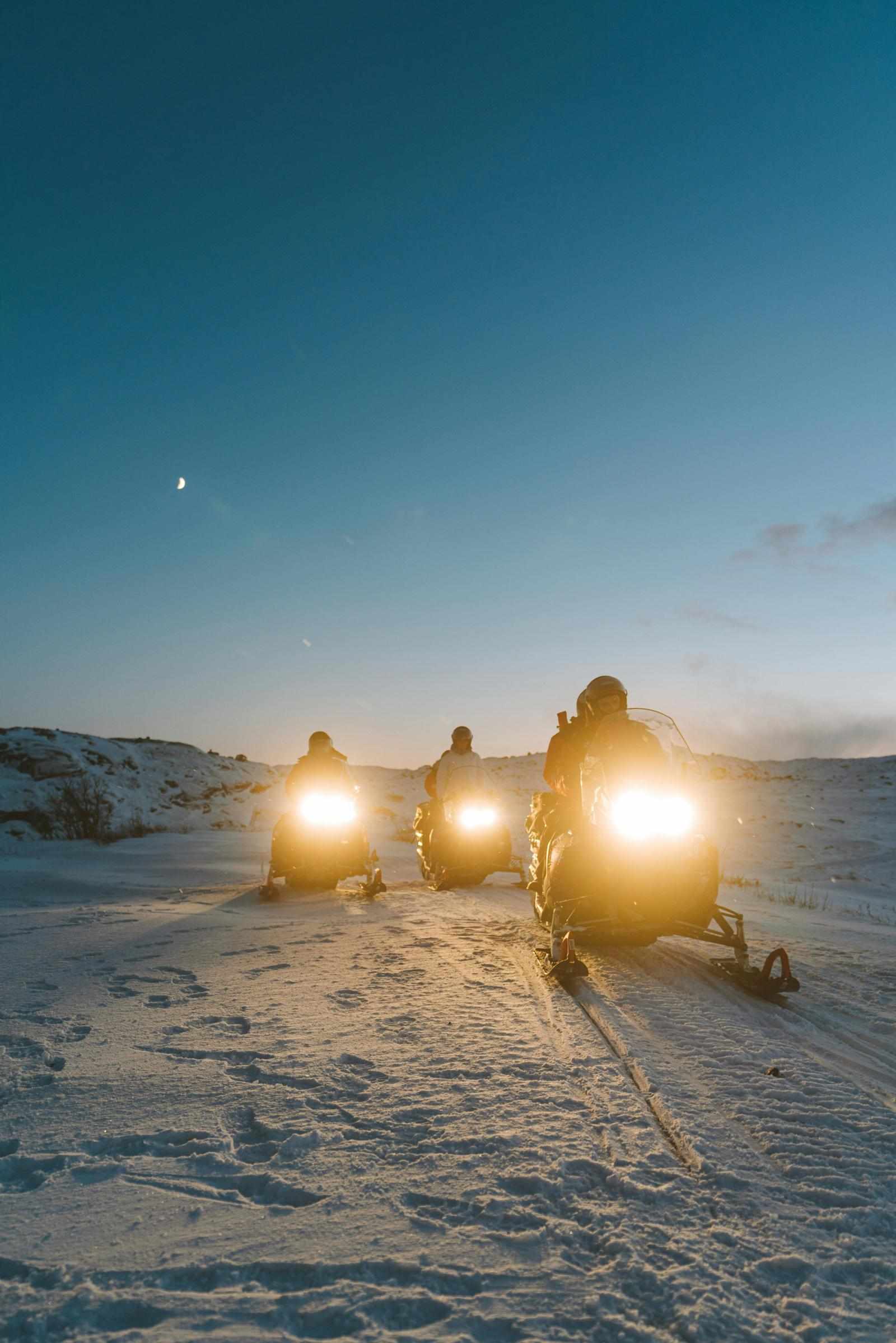 Snowmobile Tour Levi – Arctic Speed Through Winter Wilderness
