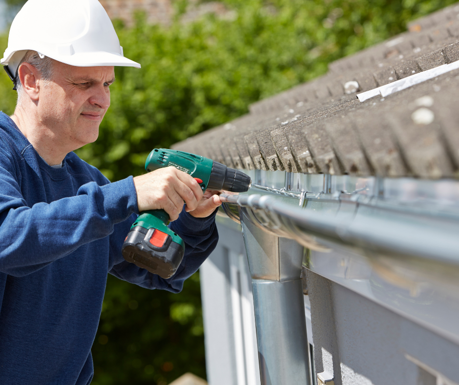 How Aluminum Gutter Guards Reduce Roof Maintenance Costs