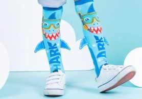 2026 Socks Trends for Men: Graphic Characters, 3D Elements & Color Pop