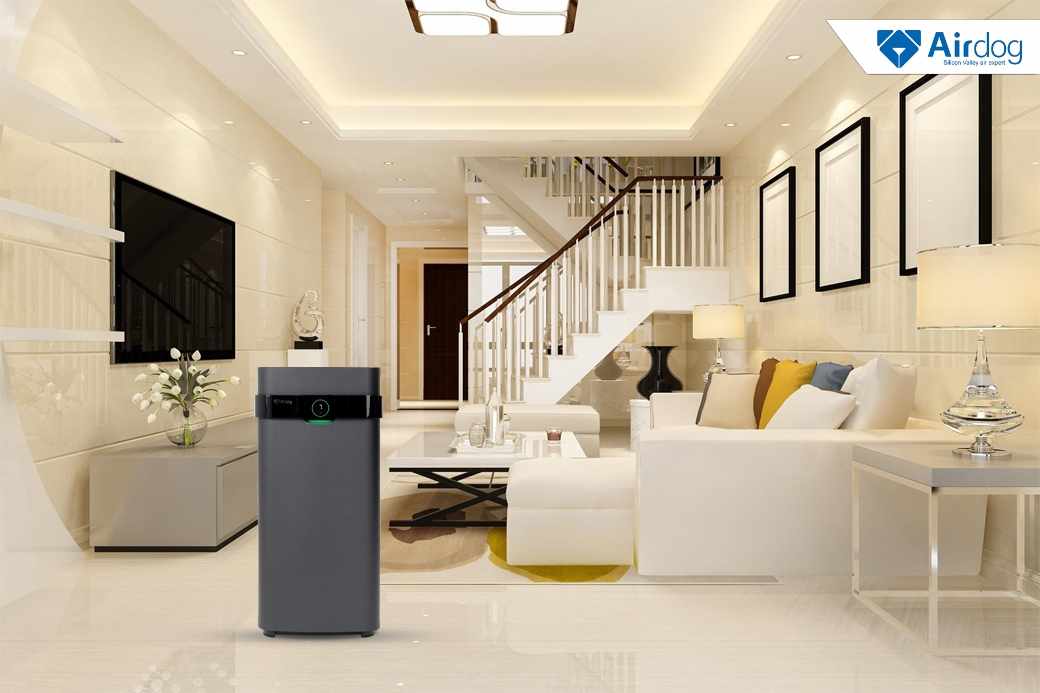 Có cần đóng cửa khi sử dụng máy lọc không khí không