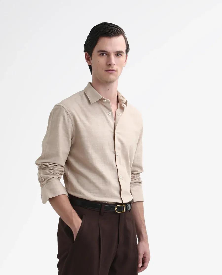 How Can Men's Rare Rabbit Shirts Be Styled for a Smart-Casual Look?