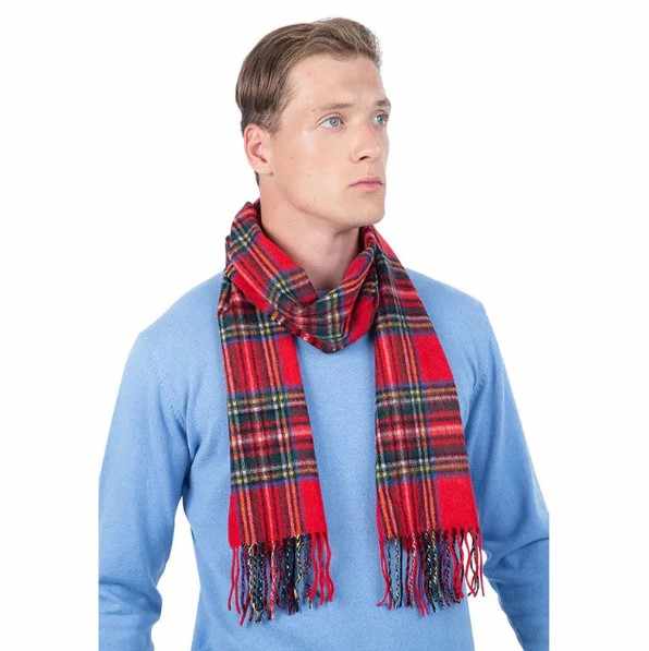 Benefits of Cashmere Scarf for Men: Style, and Sophistication