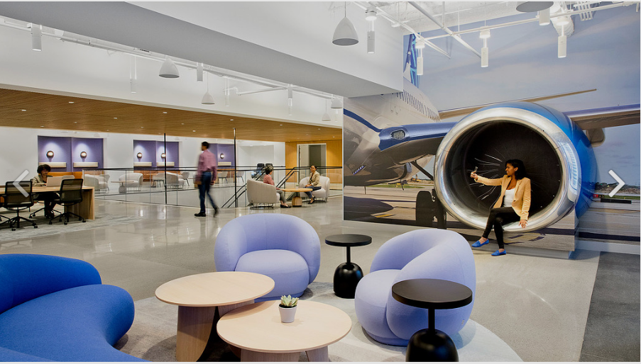 Inside the United Airlines Headquarters: The Command Center of a Global Airline