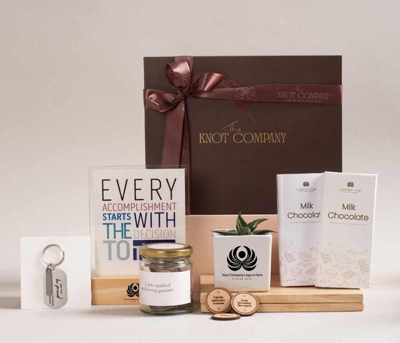 Buy Wholesale Gift Hamper for Clients & Employees Online