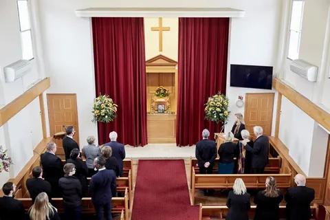 The Importance of Pre-Planning a Memorial Service