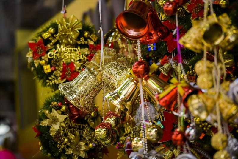 Xi Mạ Phụ Kiện Noel: Làm Rạng Rỡ Mùa Lễ Hội