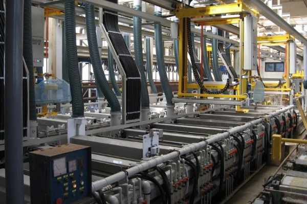 Dịch Vụ Xi Mạ Nhựa Chuyên Nghiệp Từ Công ty Xi Mạ Chân Không Khải Hoàn