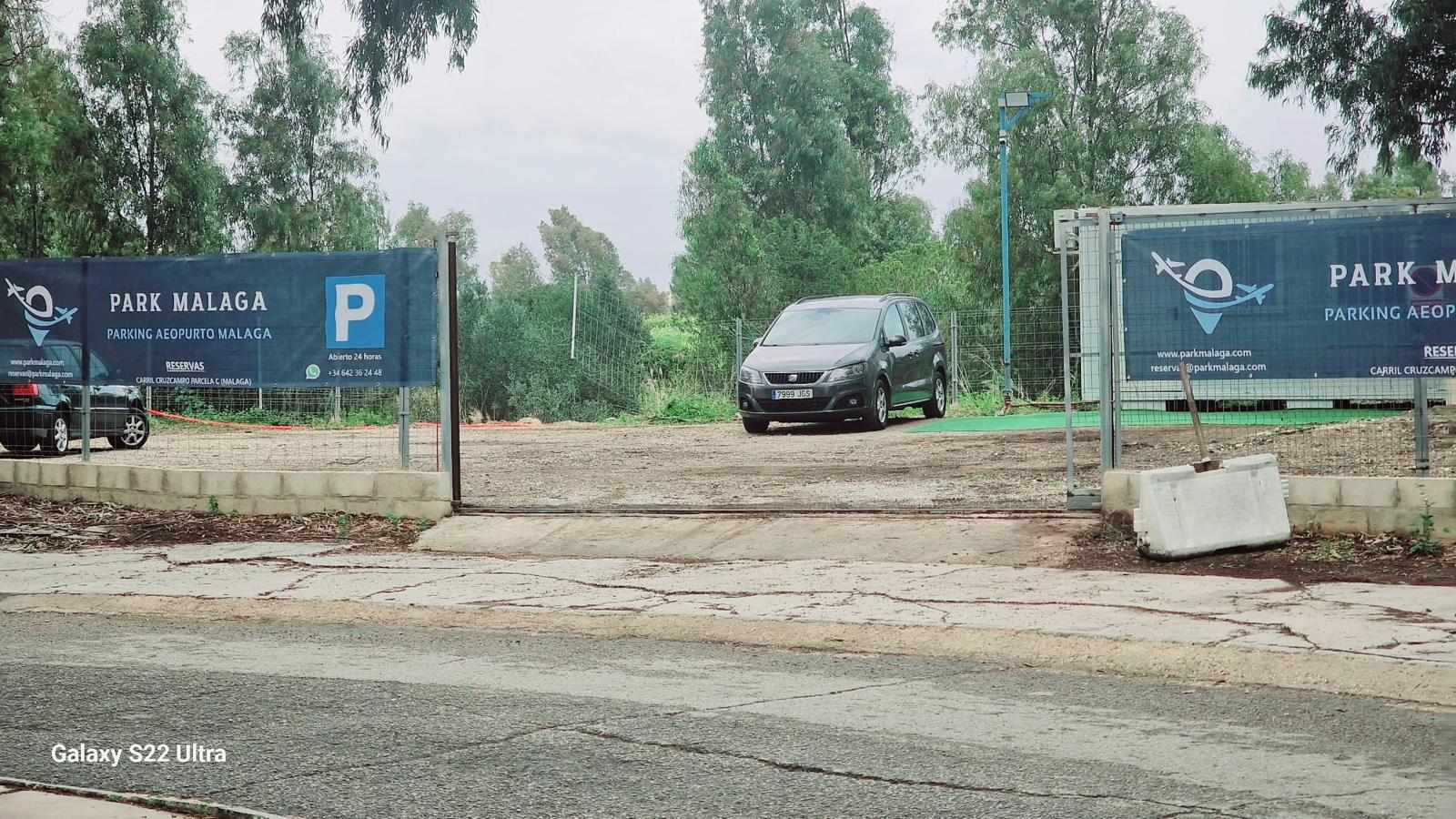 Aparcamiento sin esfuerzo en el Aeropuerto de Málaga, España: Horario flexible y llegada fácil