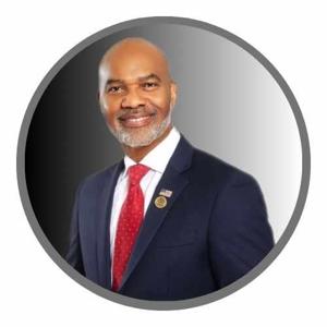Douglas Eze