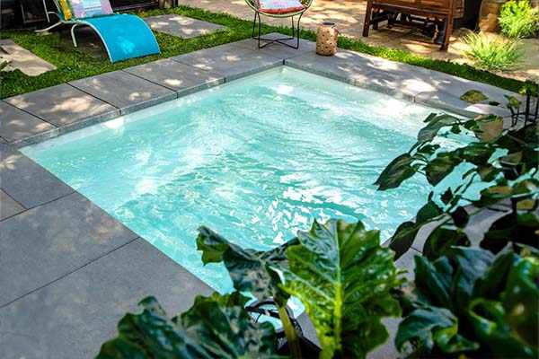 The Ultimate Guide to Plunge Pools for Your Backyard
