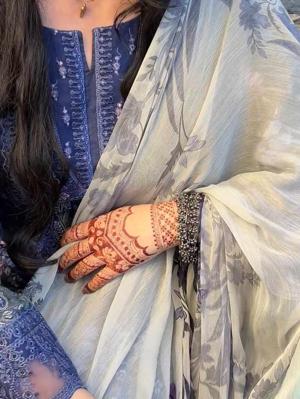 𝐊𝐰𝐫𝐢𝐭𝐞𝐳𝐳 logo