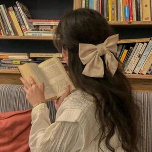 author_ butterflyy logo