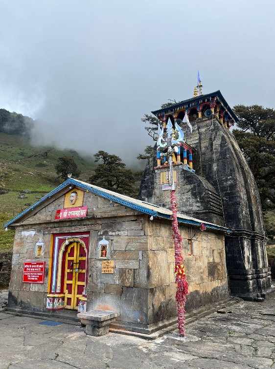 Best Time to Visit Madmaheshwar: A Complete Seasonal Guide for Pilgrims and Trekkers