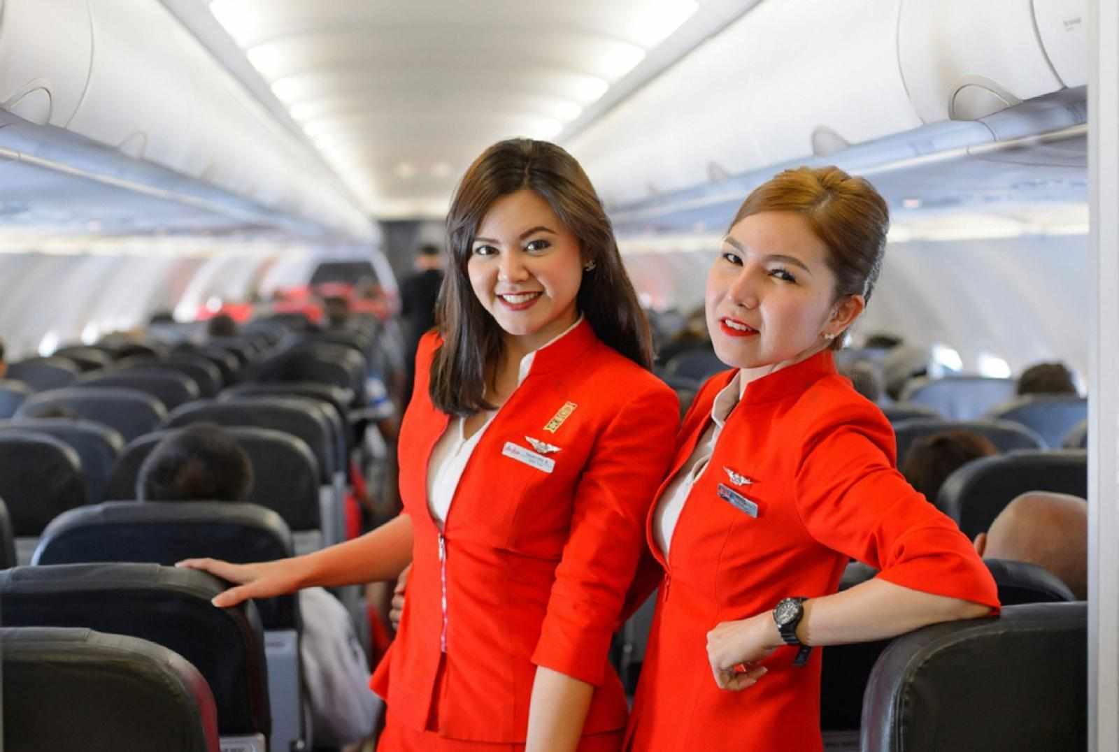 Cabin Crew - Airhostess training -jobs in Airlines - Airports