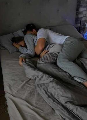 Sharing Room with Elder Sister