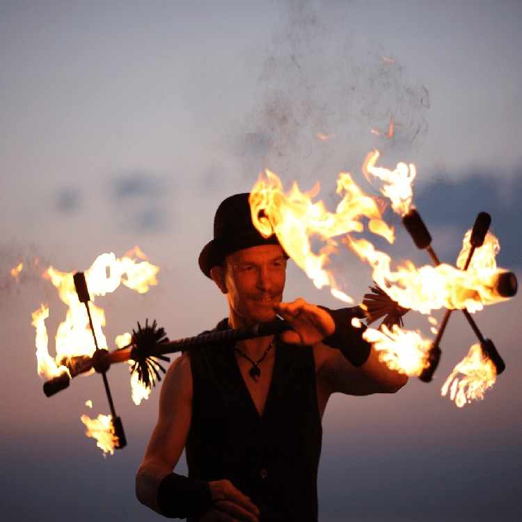 Magical Event Entertainment Ideas With Clowns And Magicians Today