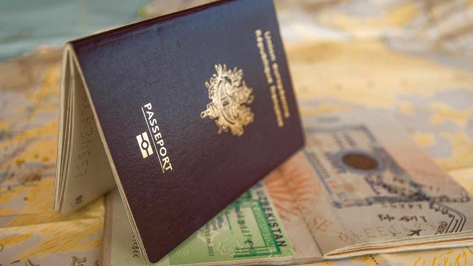 Amit Kakkar Shares Visa Fraud Prevention Guide for Students and Job Seekers