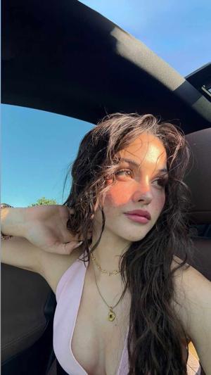 𝐒𝐡𝐨𝐧𝐚 logo