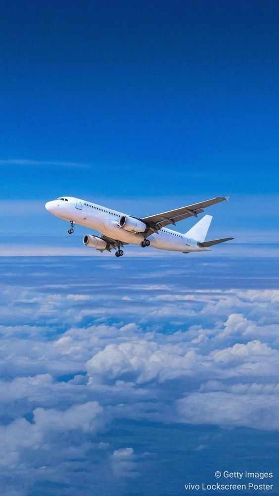 Is It Cheaper to Buy Airline Tickets at the Airport or Online?
