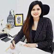 Best Dietician in Delhi | Dietitian Surbhi