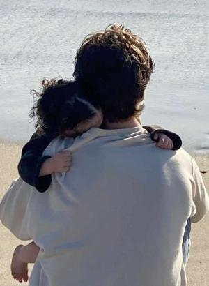 [4] ᴀʏʟᴀ ɴᴇᴇᴅꜱ ʜᴇʀ ᴍᴏᴛʜᴇʀ