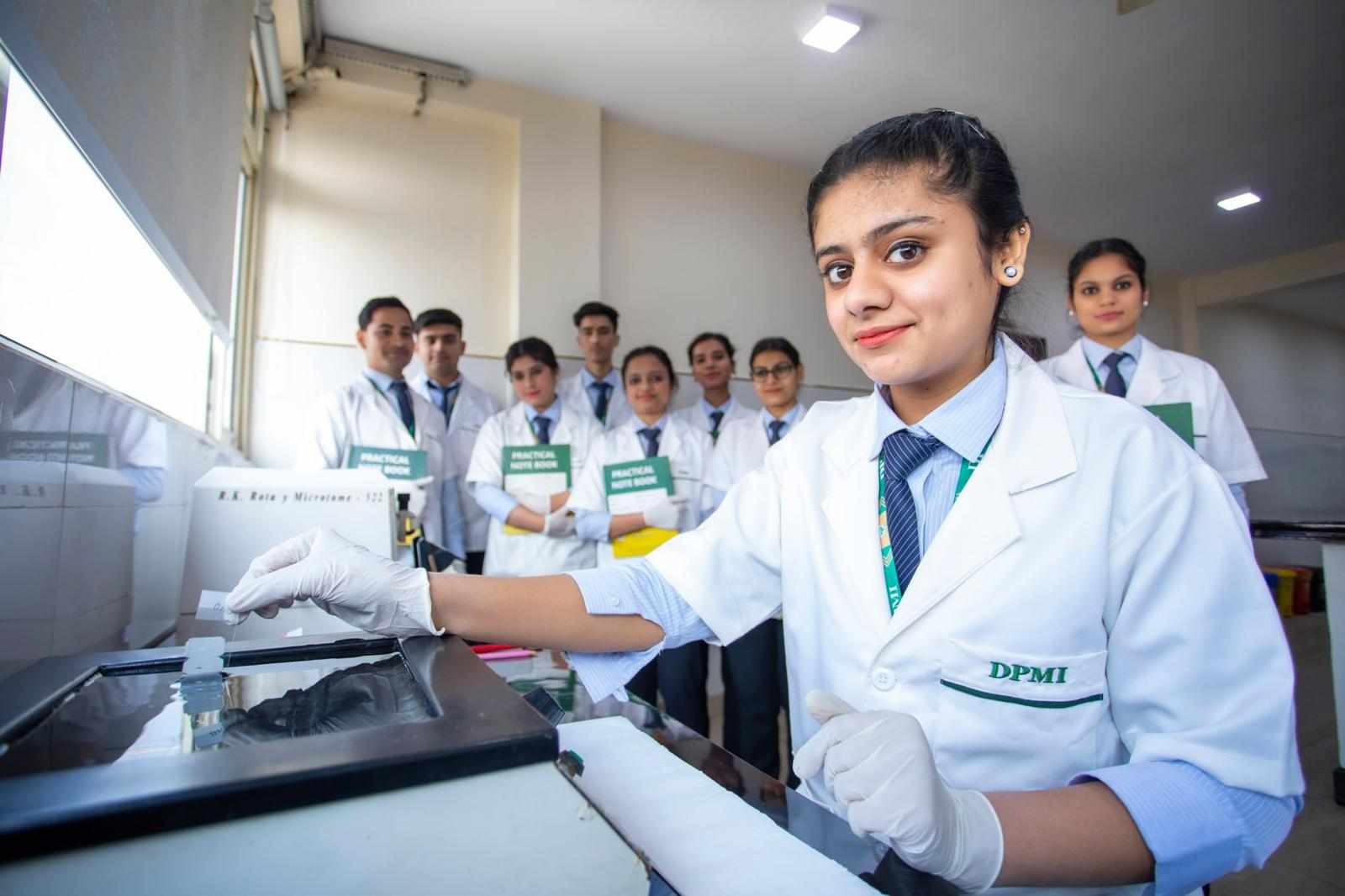 DMLT Course Duration and Eligibility Details for Medical Laboratory Aspirants