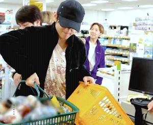 Family shopping day